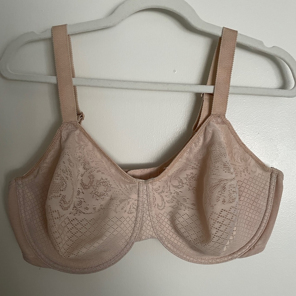 Wacoal Cream Visual Effects Minimizer Bra US/UK 42DD